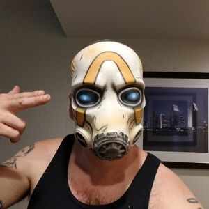 Meet your Posher, Rolen